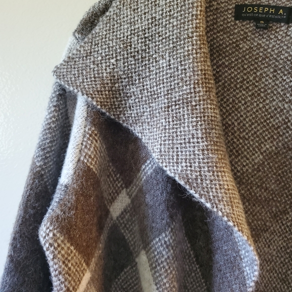 Joseph A Long Open Cardigan Sweater  Women's Size Small Pockets Soft Relaxed Fit - Picture 4 of 10